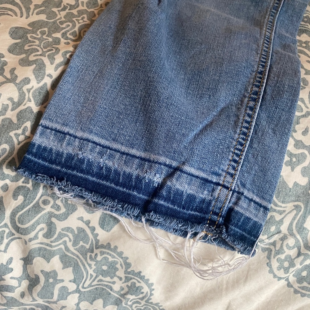 Old Navy Boyfriend Jeans - Picture 2 of 8